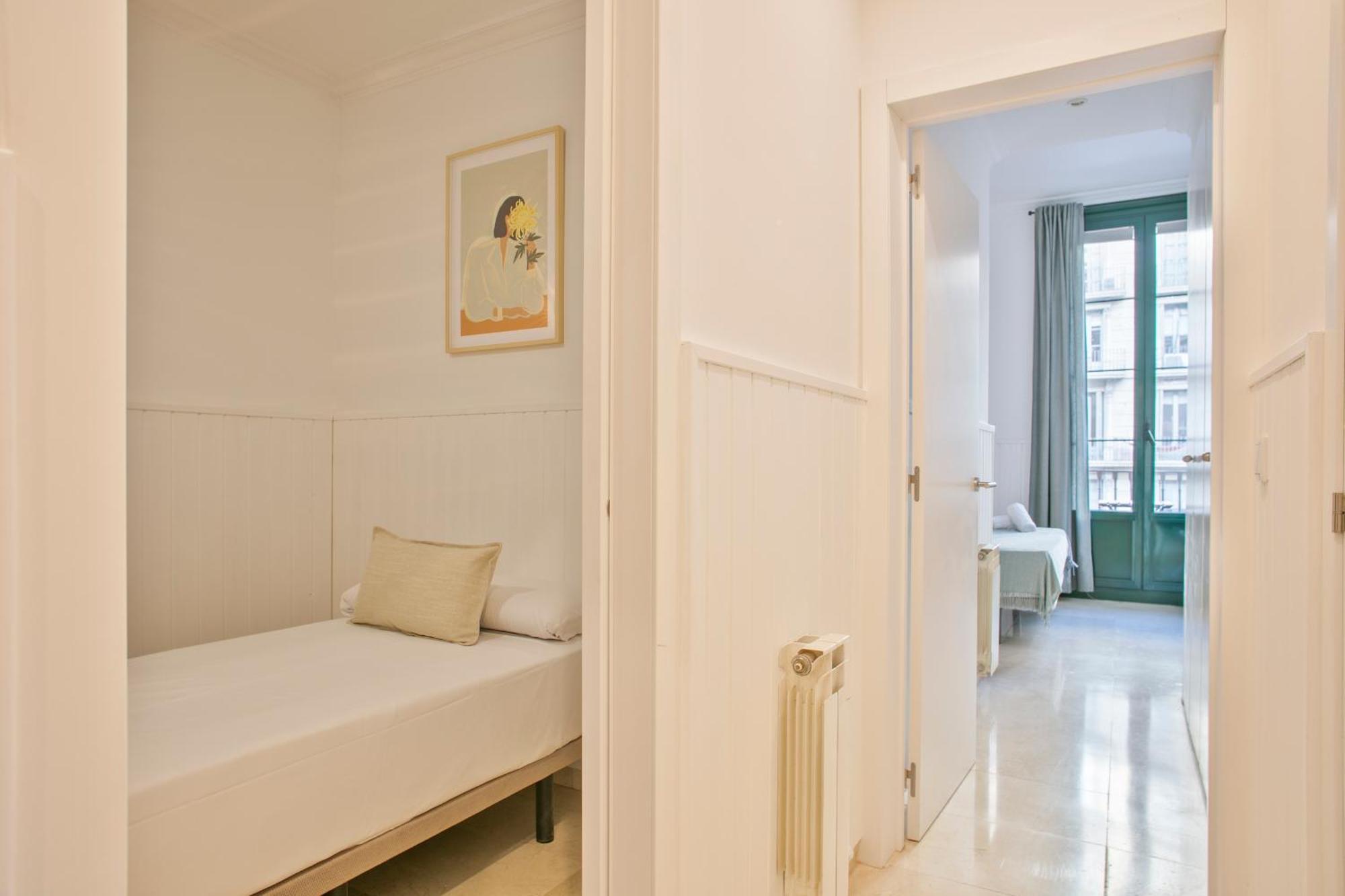 Anton'S Downtown Apartment บาร์เซโลนา ภายนอก รูปภาพ