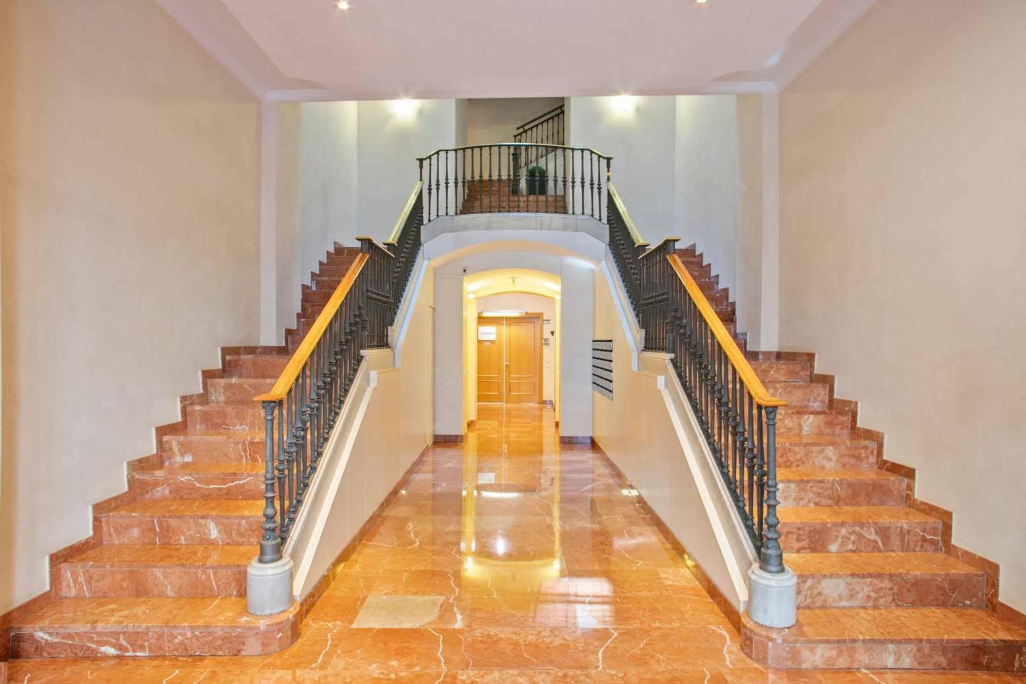 Anton'S Downtown Apartment บาร์เซโลนา ภายนอก รูปภาพ