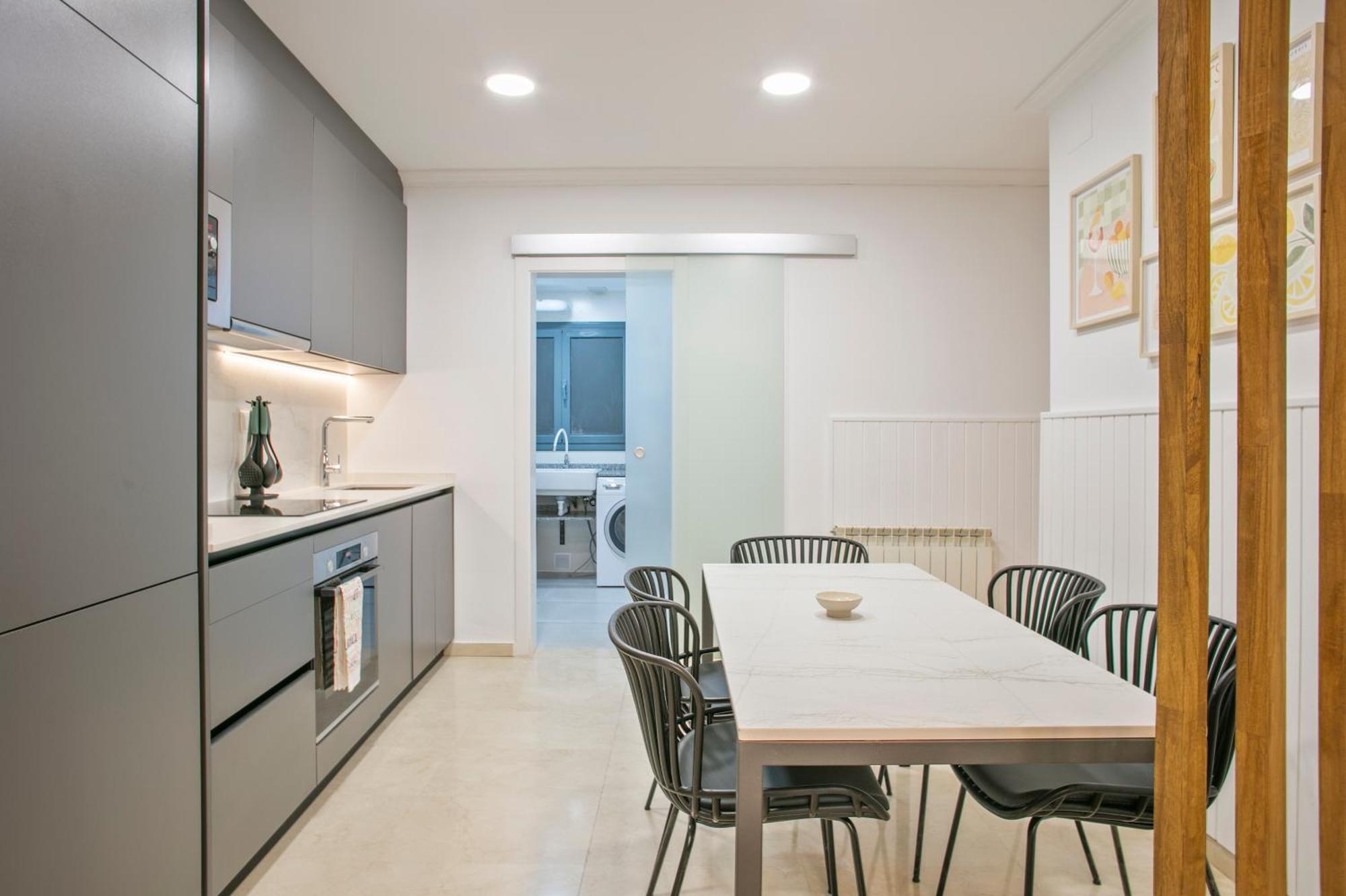 Anton'S Downtown Apartment บาร์เซโลนา ภายนอก รูปภาพ